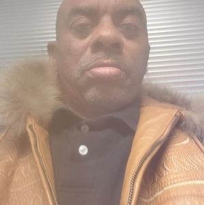 Meet your Posher, Charles